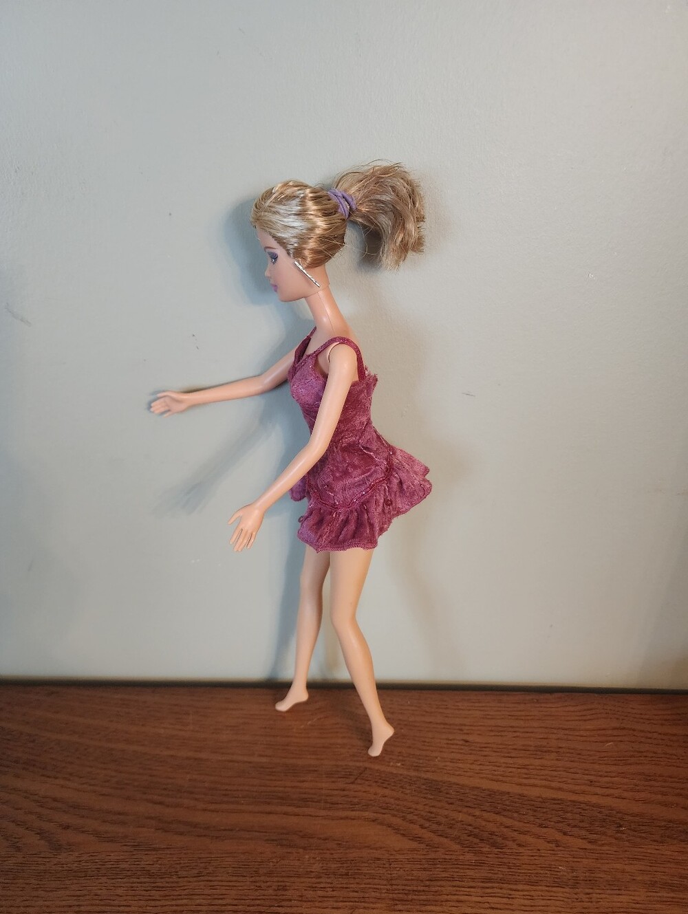 VTG 1999 Mattel Fashion Fever Barbie Doll - Picture 2 of 5
